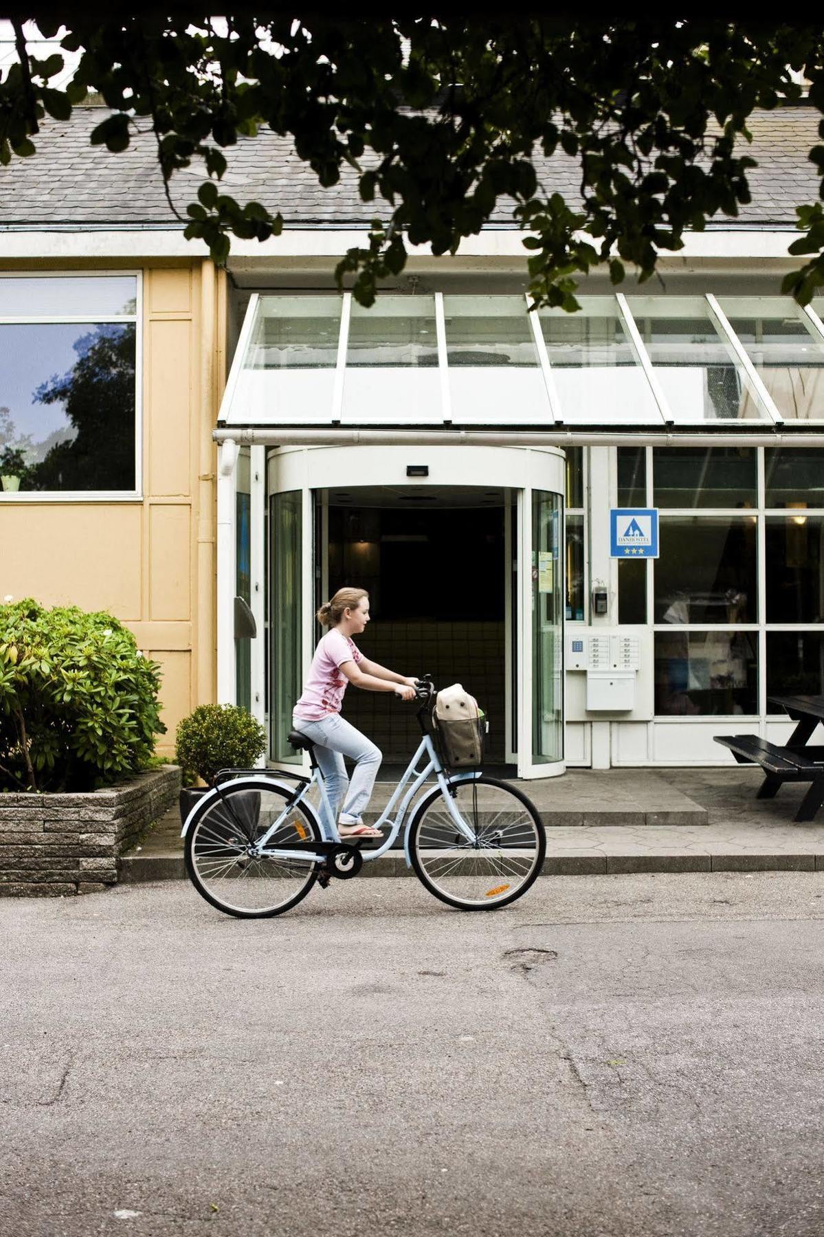 Danhostel Copenhagen Bellahoj Exterior foto